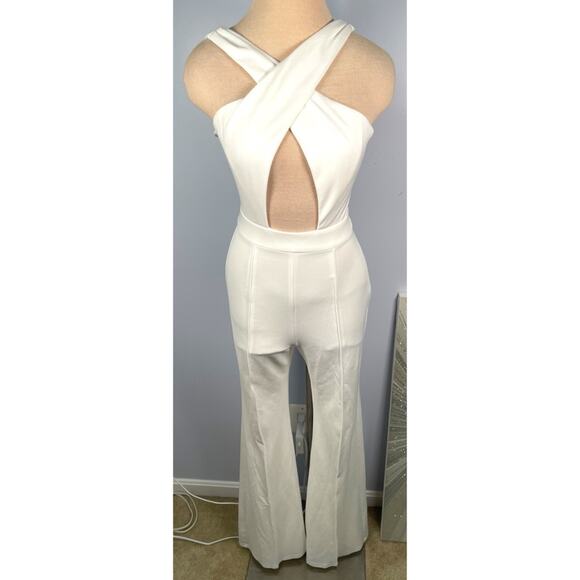Katie May Diana Flared Leg Halter Neck Bridal Wedding White Jumpsuit Size Small - Picture 3 of 7